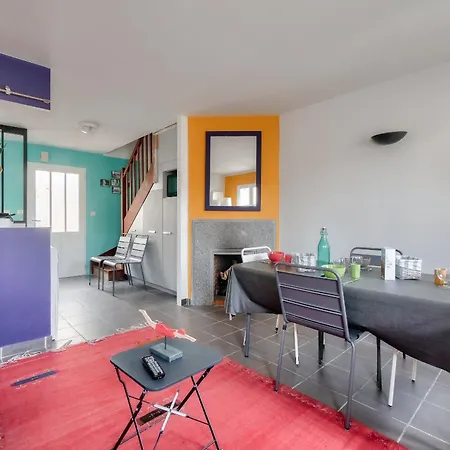 Jolie Maison En Residence Avec Piscine Pour 5 La Flotte Exterior foto